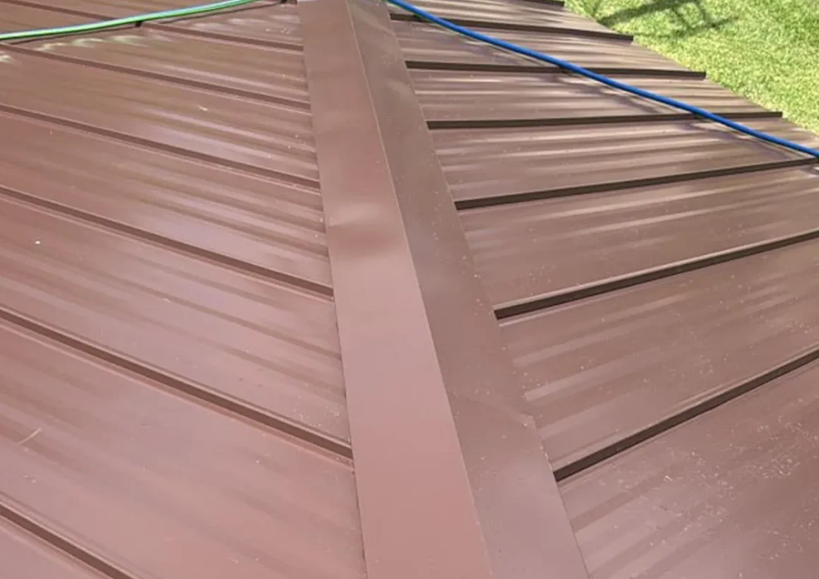 305UGC Tampa standing seam metal roof after install